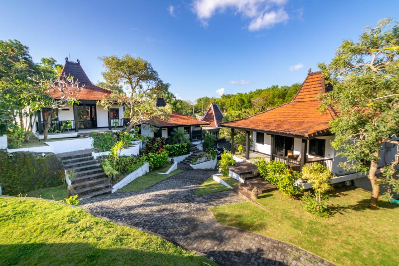 Surya Melasti Exclusive Beach Villa By Sajiwa Ungasan Exterior foto